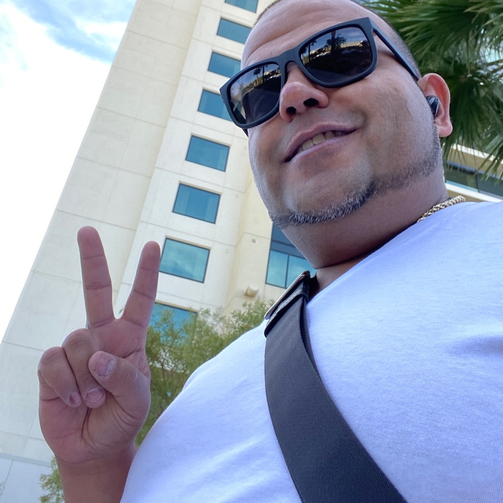 10 percent off  all my closet merry x-mad